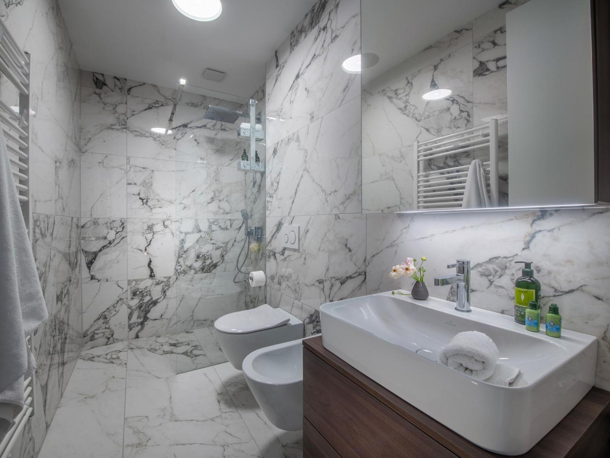 Dalmatinka Marble Residence, Serviced By City Apartment